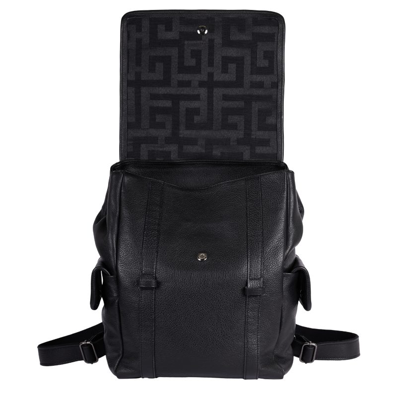 AVAKAS leather